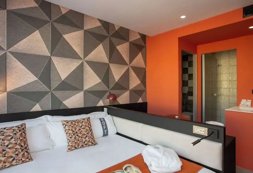 ホテル Casual Kubic Athens