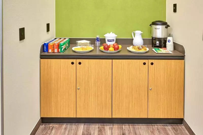 Hotelli City Express Plus By Marriott Leon Centro De Convenciones