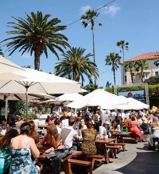 ホテル Coogee Bay