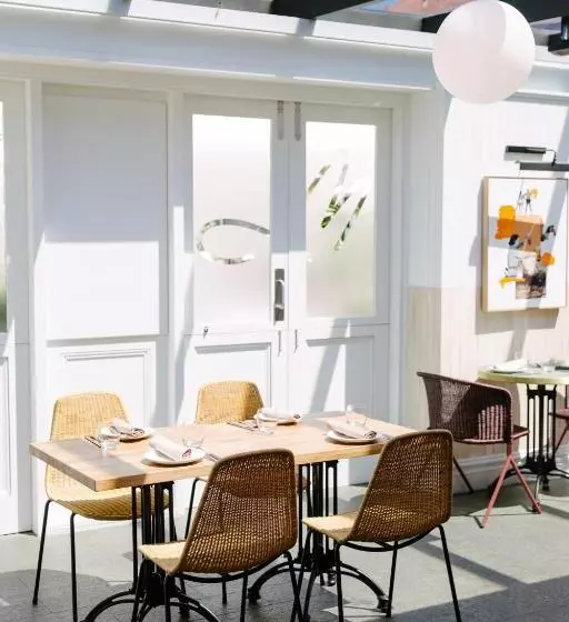 ホテル Coogee Bay