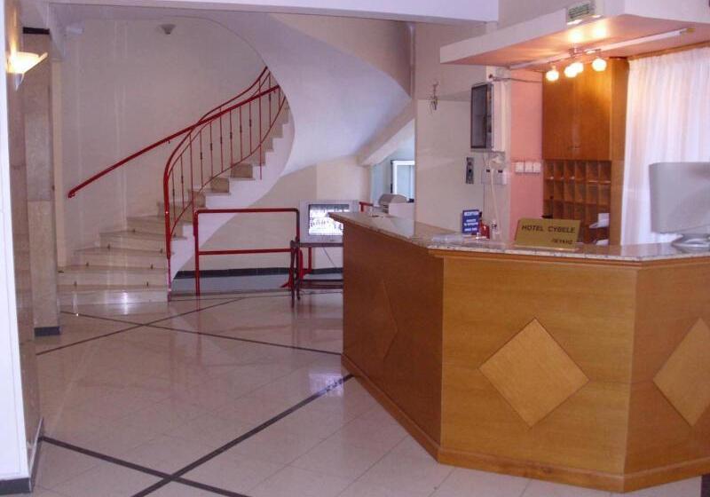 ホテル Cybele Pefki