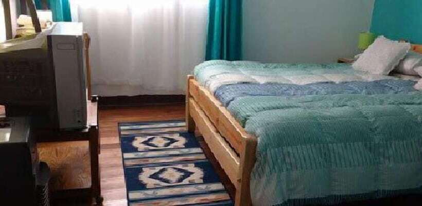 هتل Hostal Destino Bellavista