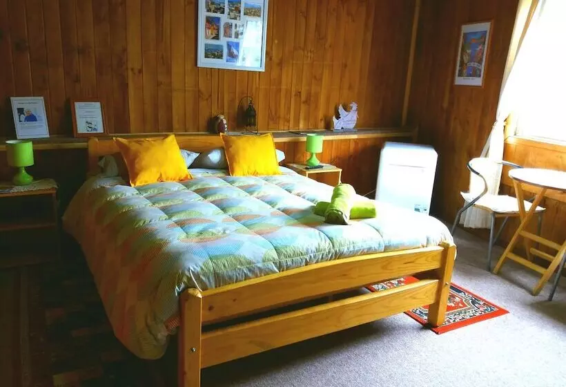 هتل Hostal Destino Bellavista