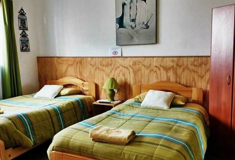 هتل Hostal Destino Bellavista