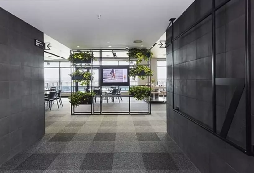 ホテル Hôtel Escad Quartier Dix30