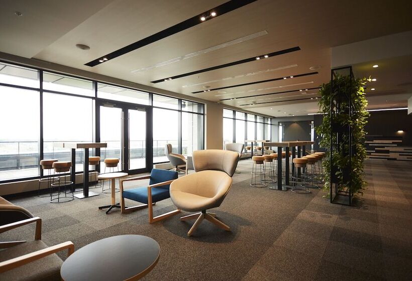 فندق Hôtel Escad Quartier Dix30