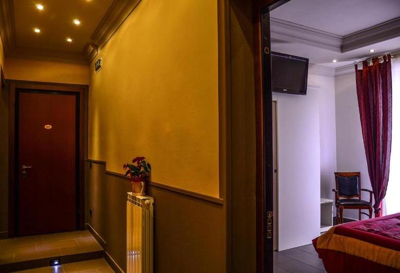 هتل Il Piccolo Piacenza