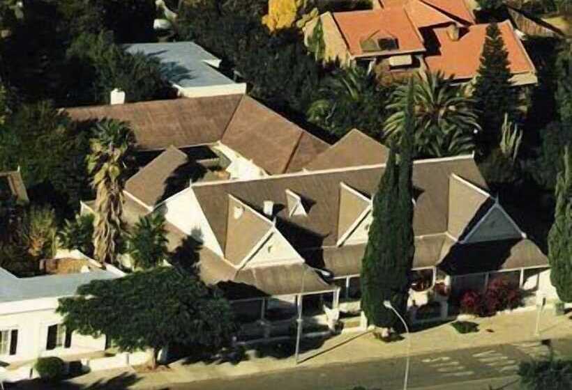 Hotel Karoopark Guest House