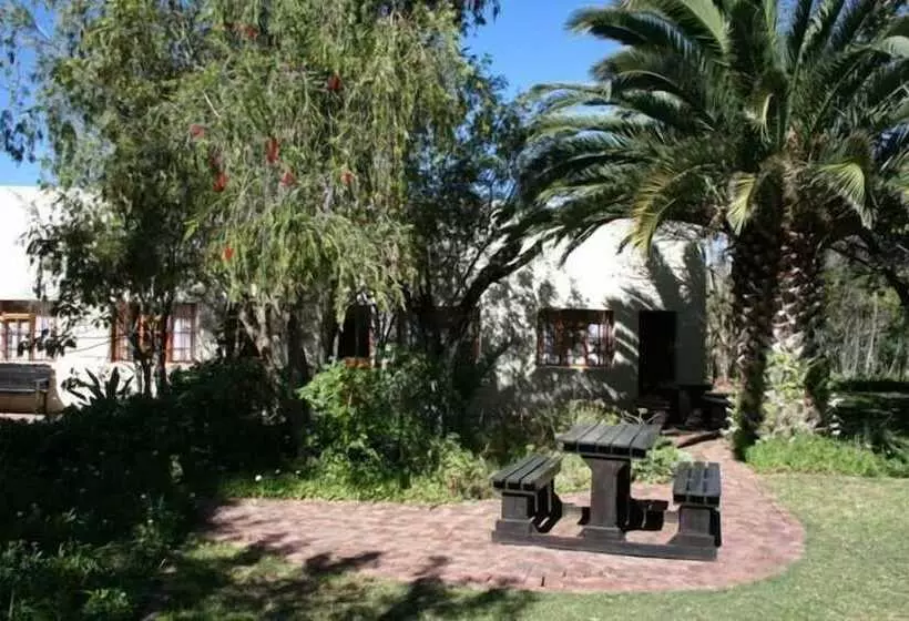 Hotelli Karoopark Guest House