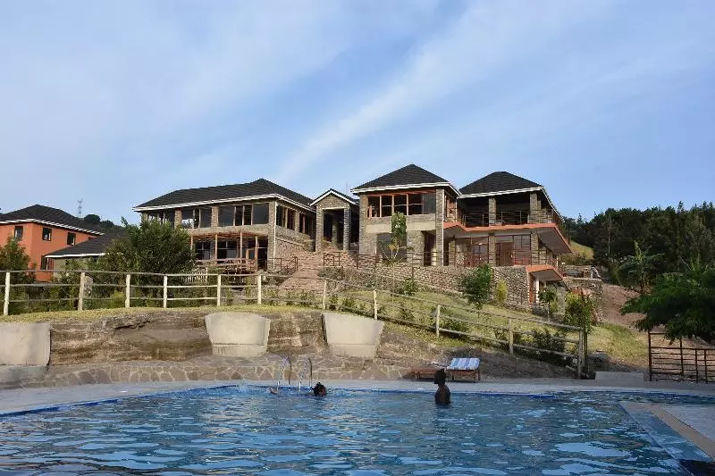 هتل Kyangabi Crater Resort
