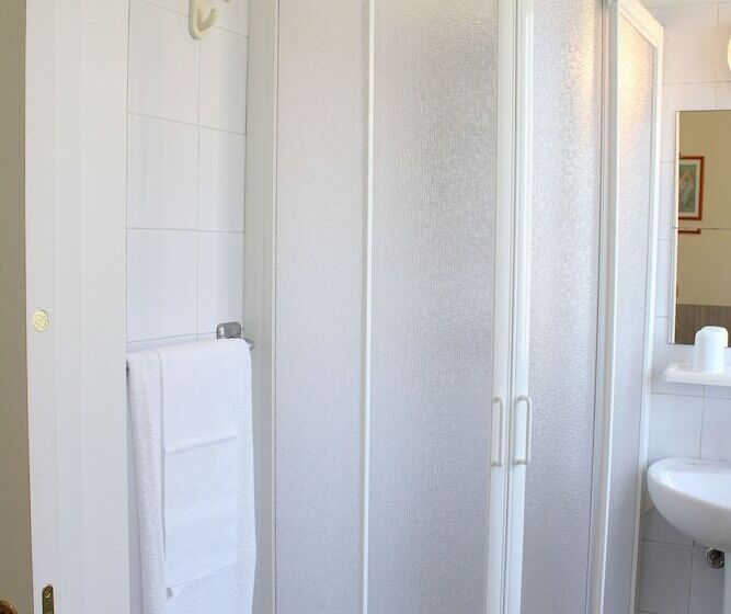 בית מלון כפרי Luca