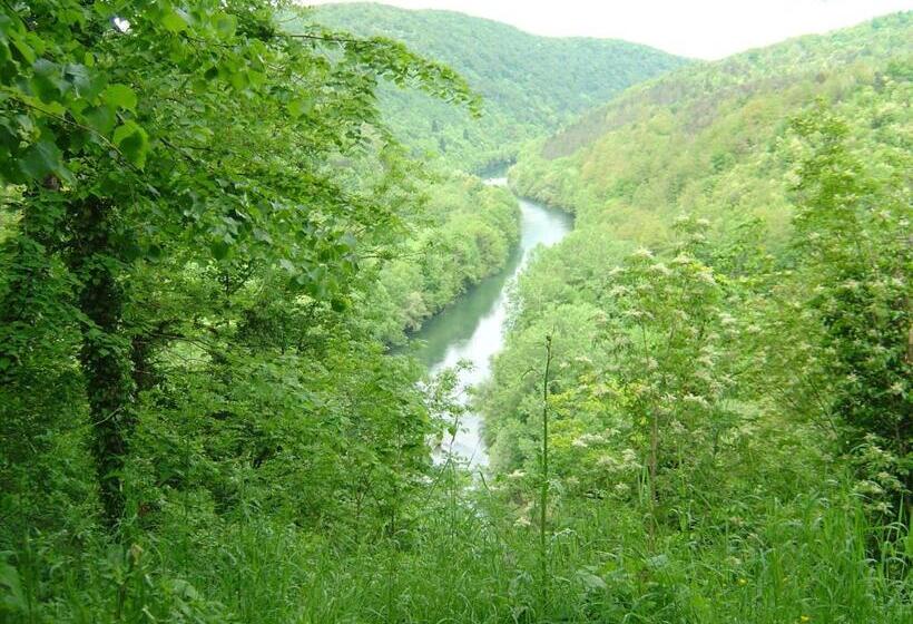 酒店 Pansion I Restoran Bijela Ruža