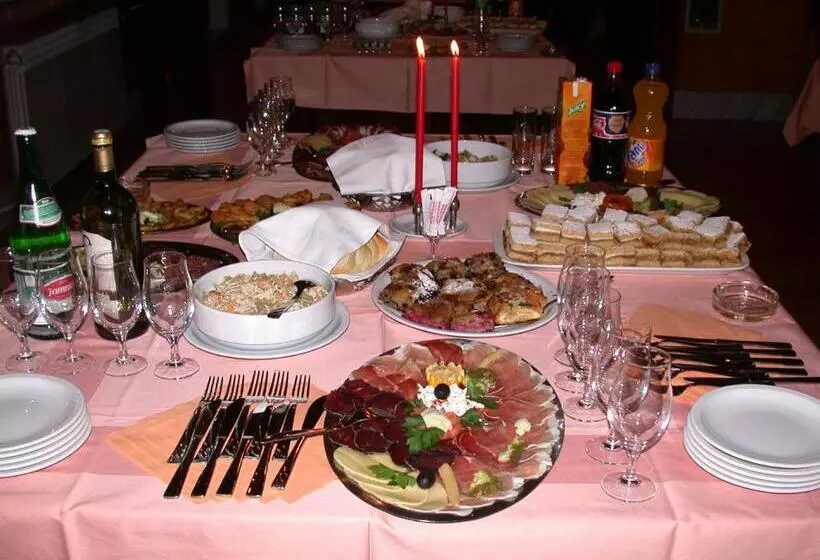 Hotelli Pansion I Restoran Bijela Ruža