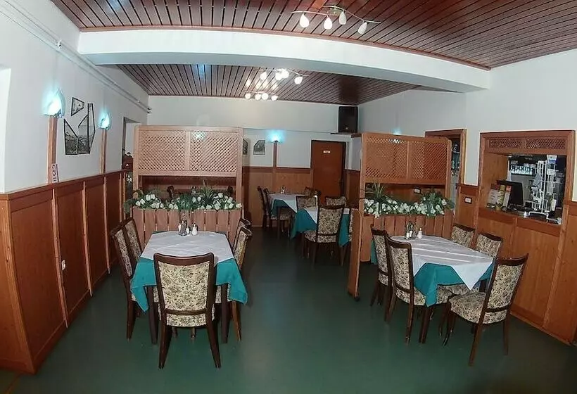 Hotelli Pansion I Restoran Bijela Ruža