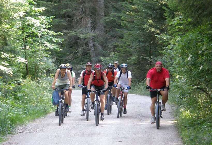 酒店 Pansion I Restoran Bijela Ruža