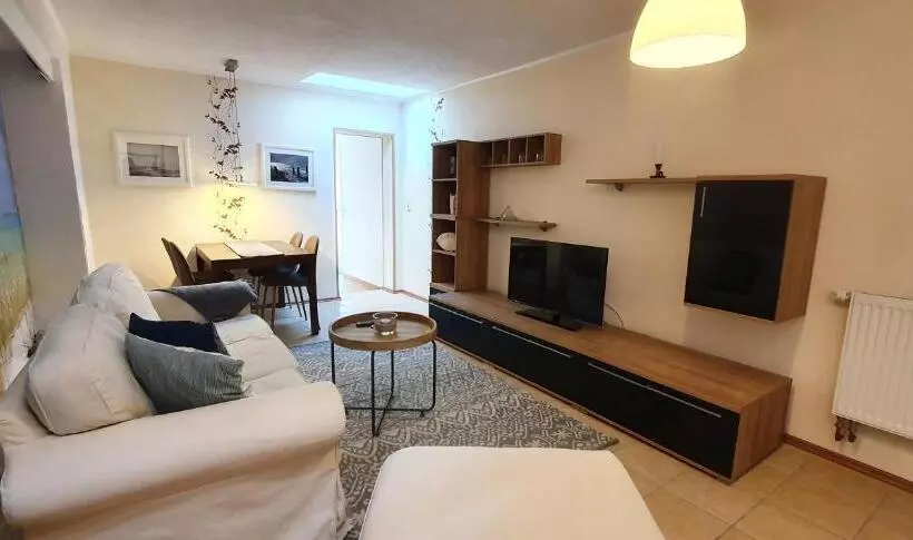 Hotelli Pension Zum Riedensee