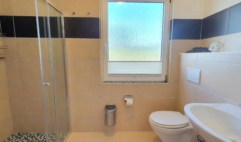 酒店 Pension Zum Riedensee