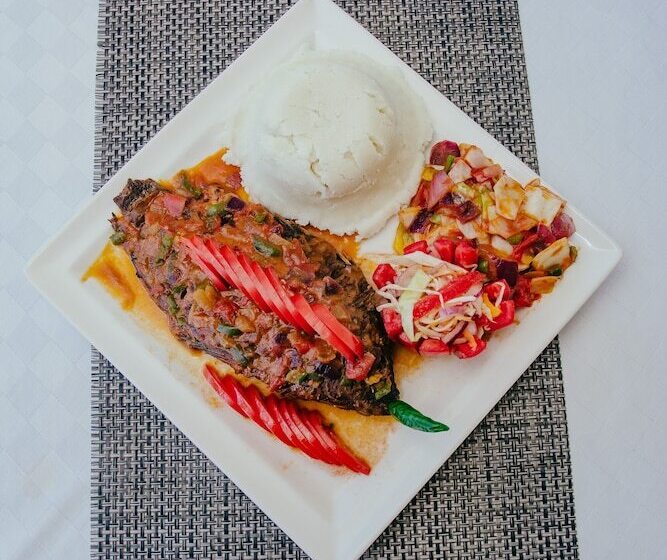 هتل Sahara Gardens Bomet