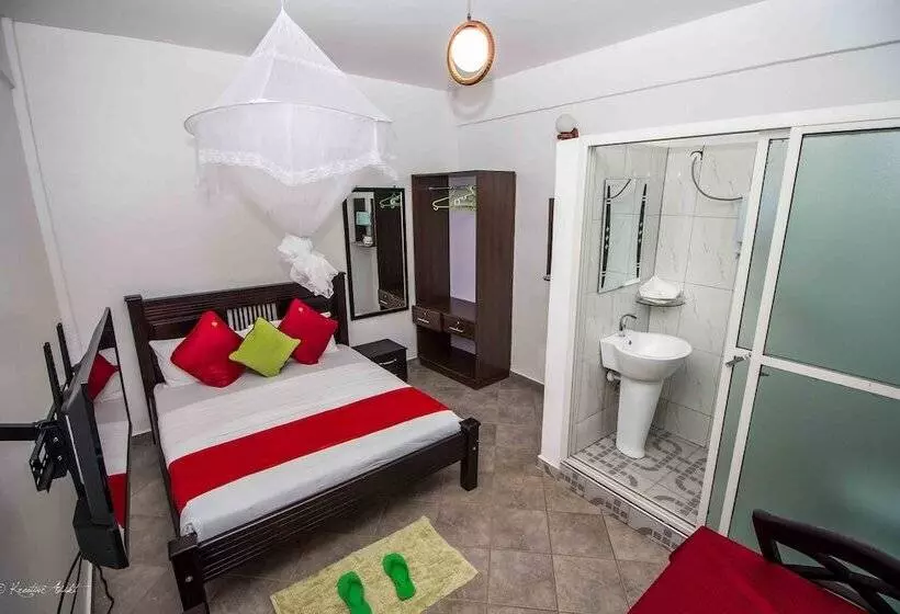 هتل St Steven's Suites