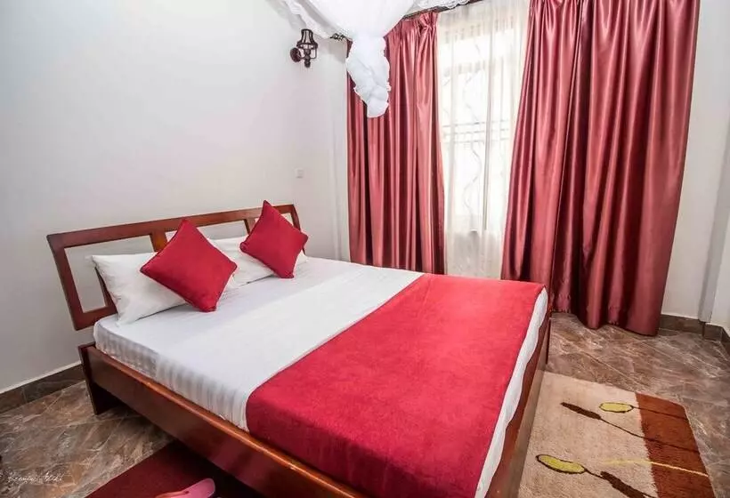 هتل St Steven's Suites
