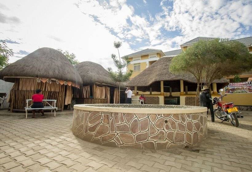 هتل Tropical Savannah Guesthouse