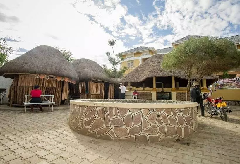 هتل Tropical Savannah Guesthouse