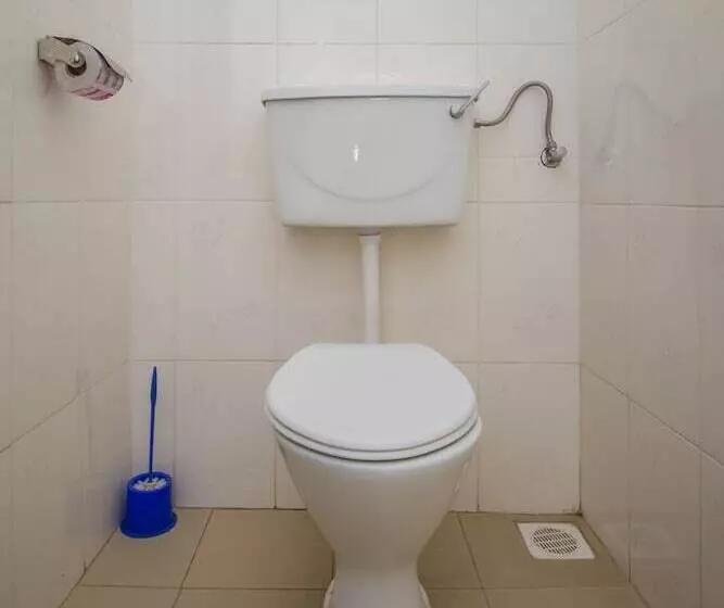 هتل Tropical Savannah Guesthouse