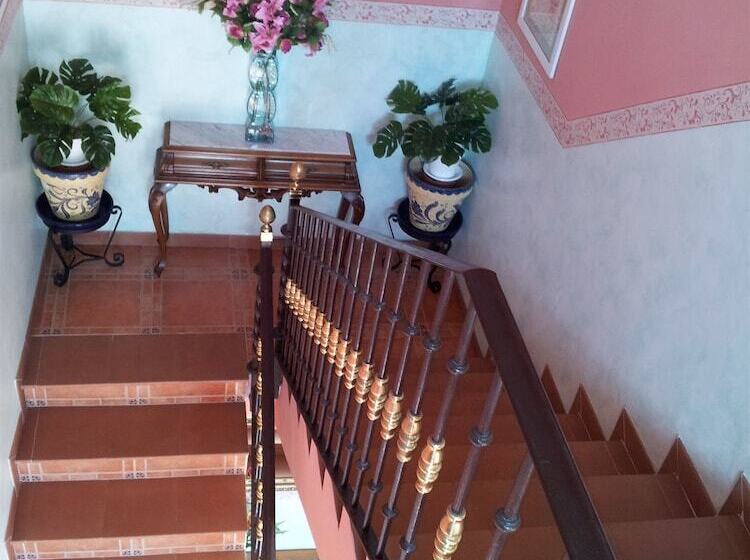 هتل Apartamentos Boutique Casa Beli