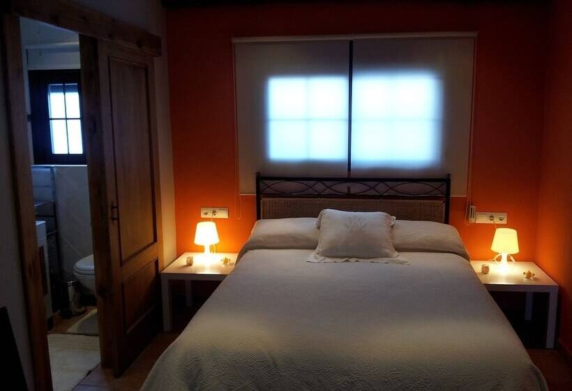 هتل Apartamentos Boutique Casa Beli