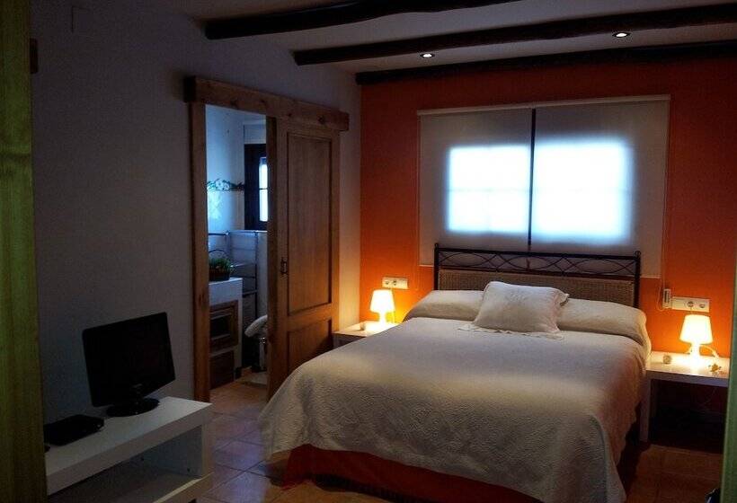 هتل Apartamentos Boutique Casa Beli