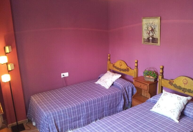 هتل Apartamentos Boutique Casa Beli