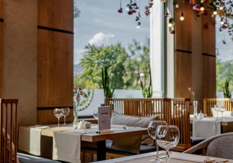 Aquarion Family & Friends Destigo Hotels