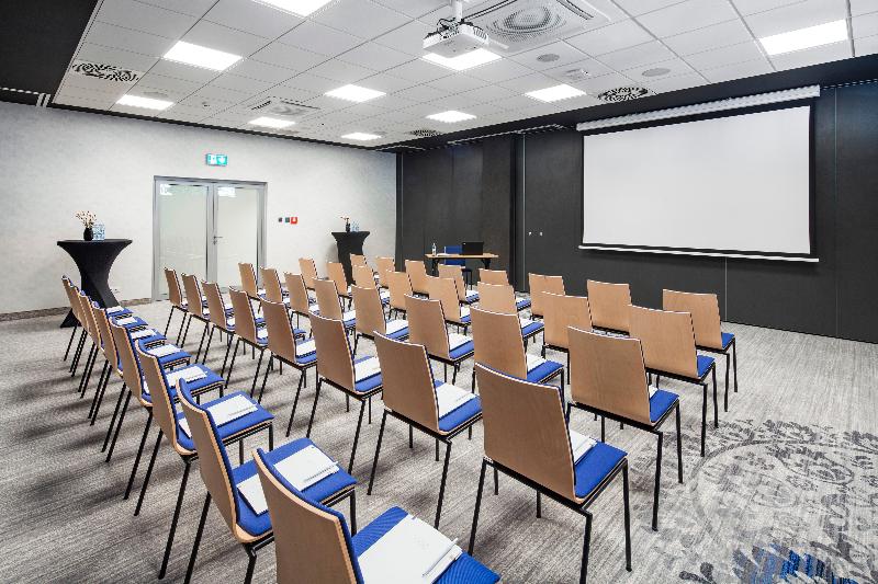 Aquarion Family & Friends   Destigo Hotels