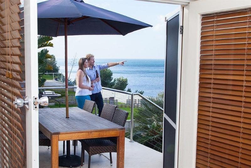 호텔 Bay 10   Suites And Apartments