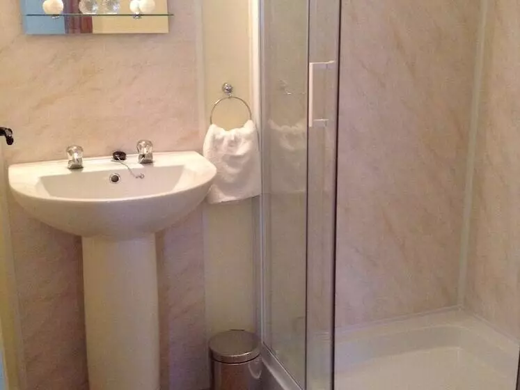 Hotelli Deerpark Manor Bed & Breakfast