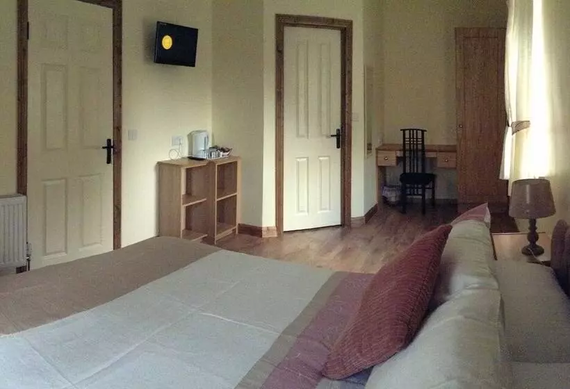 Hotelli Deerpark Manor Bed & Breakfast