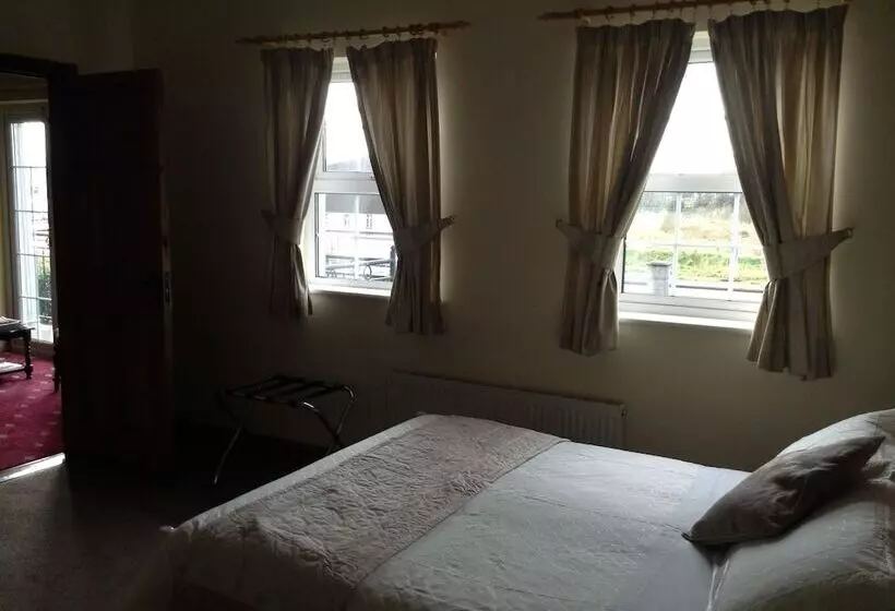 Hotelli Deerpark Manor Bed & Breakfast