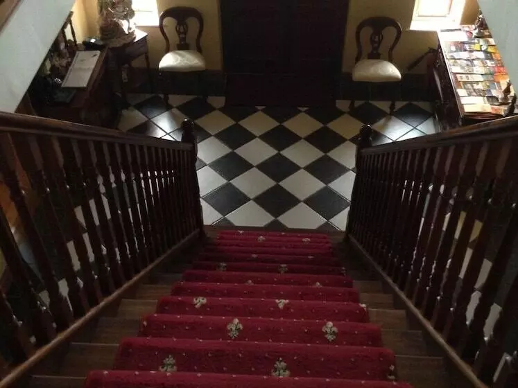 Hotelli Deerpark Manor Bed & Breakfast