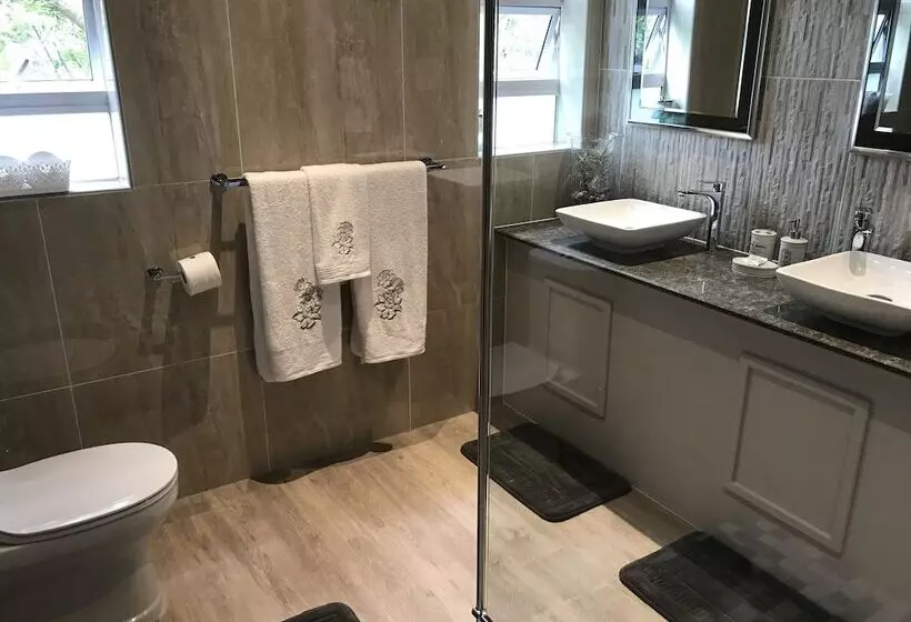 Hotelli Edenwood House