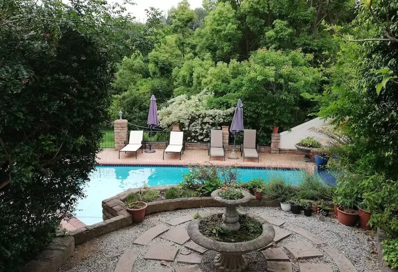 Hotelli Edenwood House