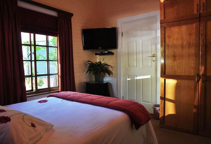 هتل Edenwood House