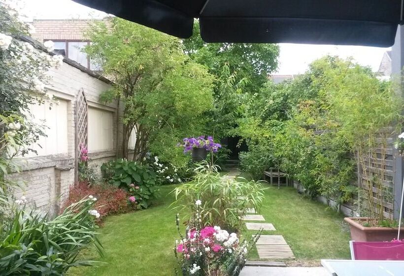 ホテル Garden In The City