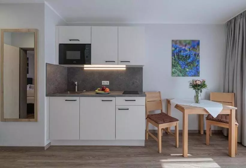 هتل Gästehaus Köpf