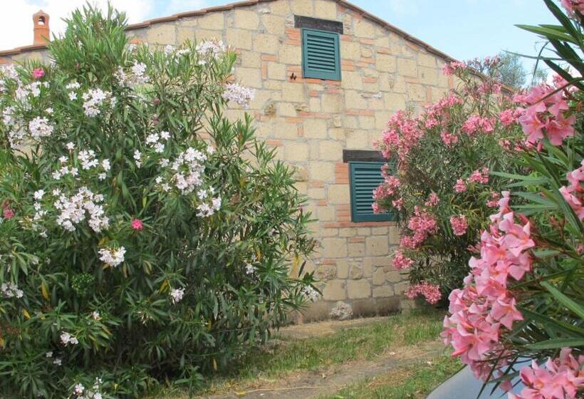 בית מלון כפרי Il Borgo Centro Vacanze