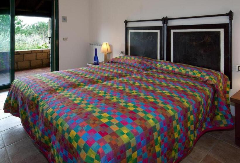 בית מלון כפרי Il Borgo Centro Vacanze