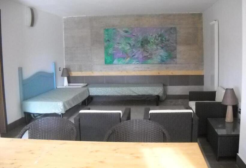 בית מלון כפרי Il Borgo Centro Vacanze