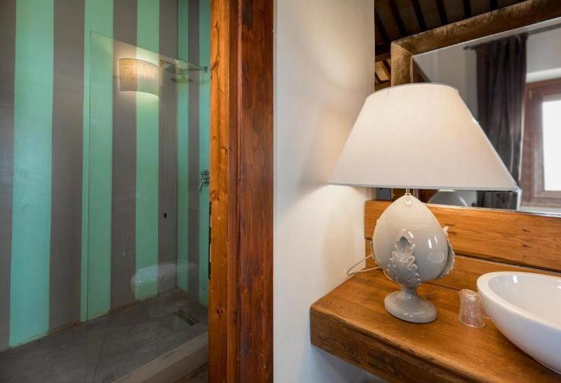 هتل La Casa Dei Cavalli