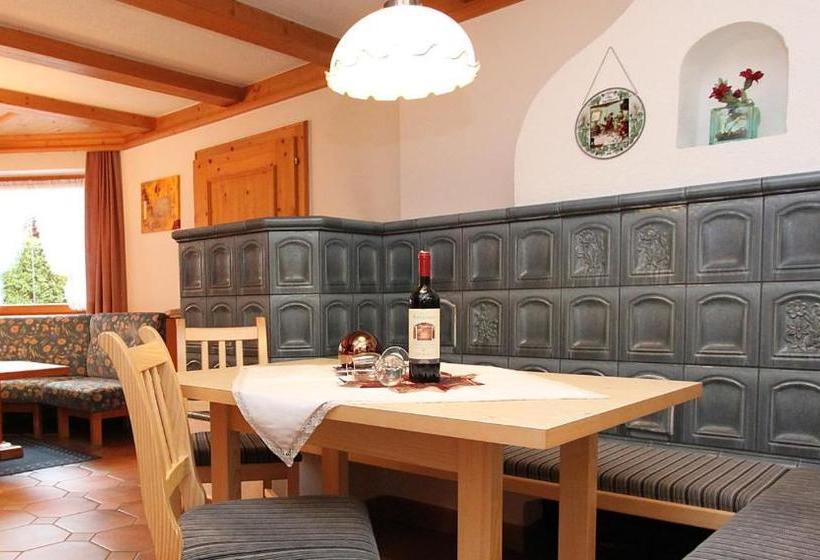 호텔 Lärchenwald Appartements