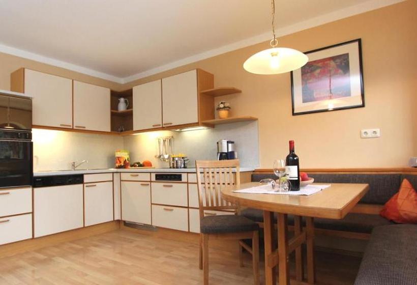 호텔 Lärchenwald Appartements