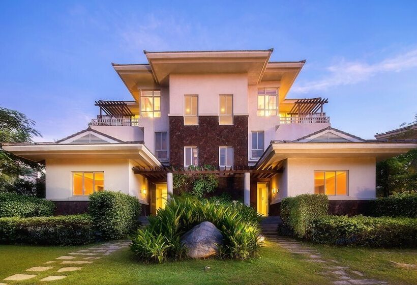 בית מלון כפרי Huayu Resort & Spa Yalong Bay Sanya